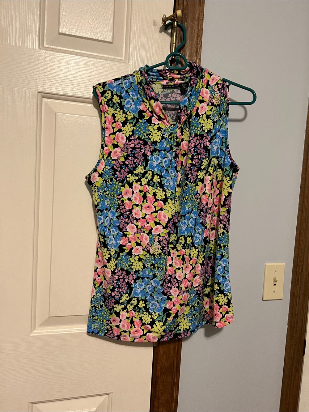 Tahari Black Floral  Sleeveless Camisole with Pink & Blue Blossoms